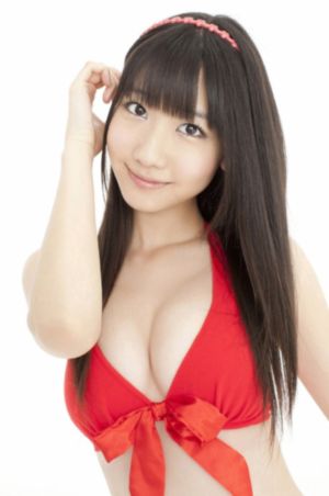 桃谷绘里香